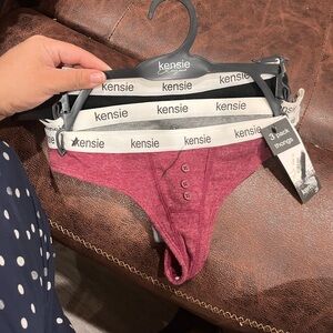 🎀Kensie Womens Medium Thong Set